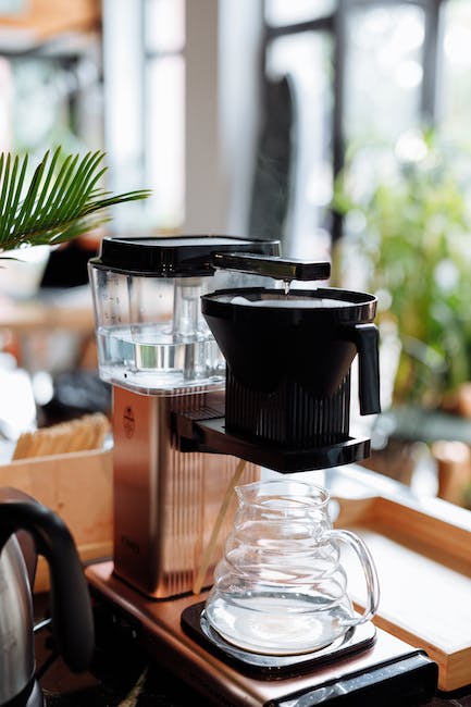 Naturliga alternativ för avkalkning av kaffemaskiner