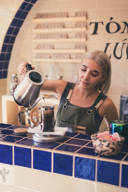 Utforska unika bryggmetoder för att förbättra kaffesmakprofiler.