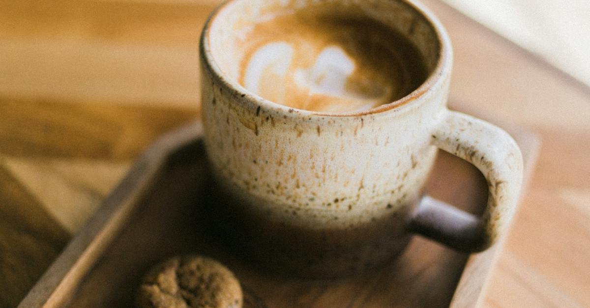 Bilder av kaffe med salttradition från Etiopien till Turkiet